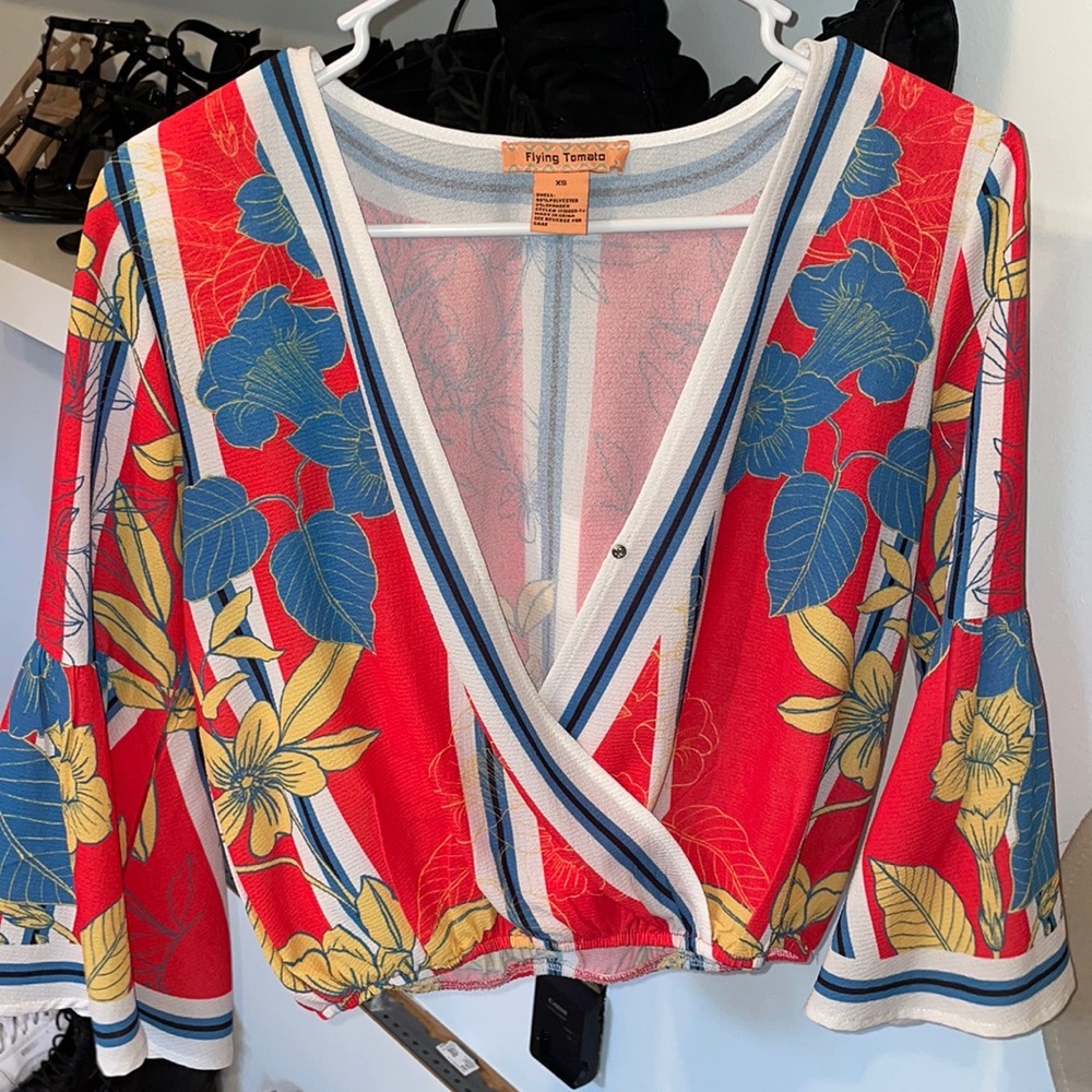 Cute flower crop top